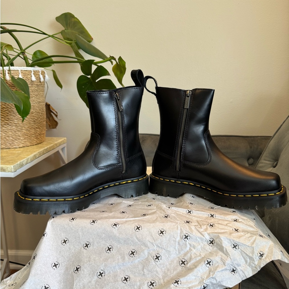 New, Never Worn! Dr. Martens Black Chelsea Boots - Picture 7 of 11